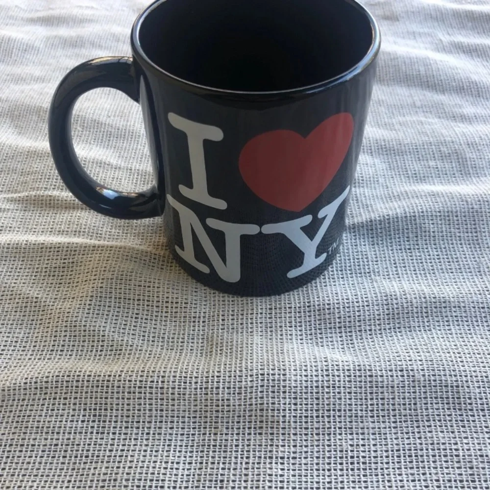 I Love New York official licensed mug Black